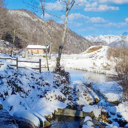 Casetta Del Rio Stresa