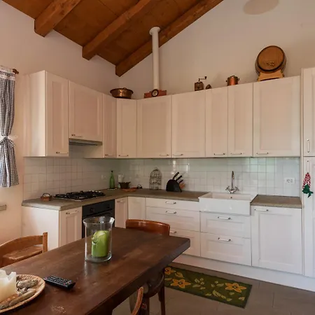 Casetta Del Rio Holiday home *