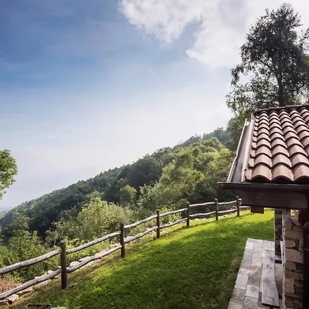 Casetta Del Rio Holiday home Stresa