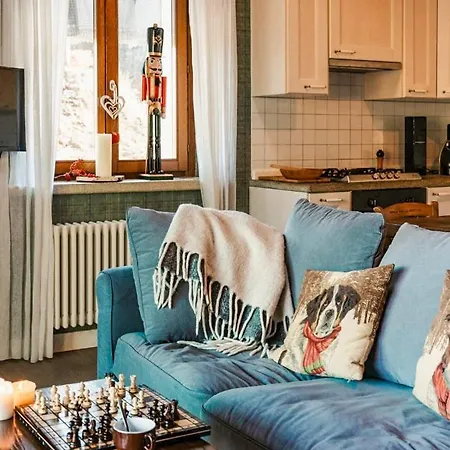 Holiday home Casetta Del Rio Stresa