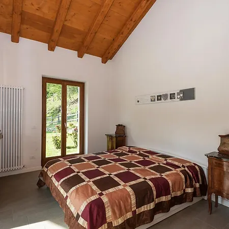 Holiday home Casetta Del Rio *