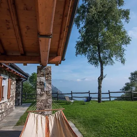 Casetta Del Rio Holiday home Stresa