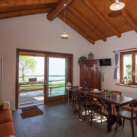 Casetta Del Rio Holiday home *